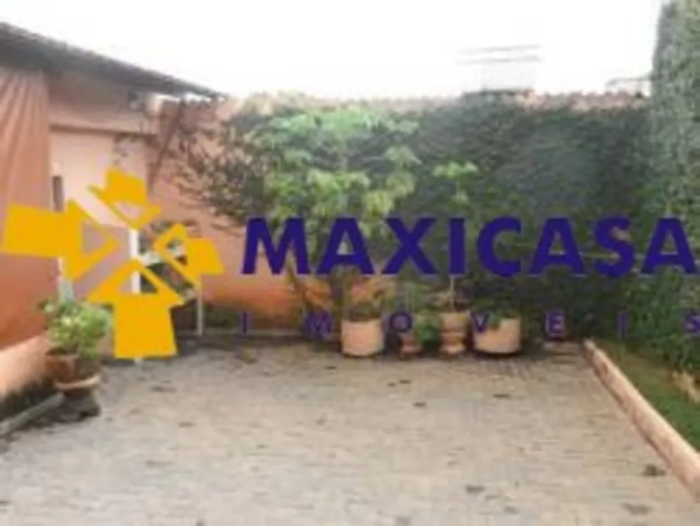 Casa, 3 quartos, 247 m² - Foto 1
