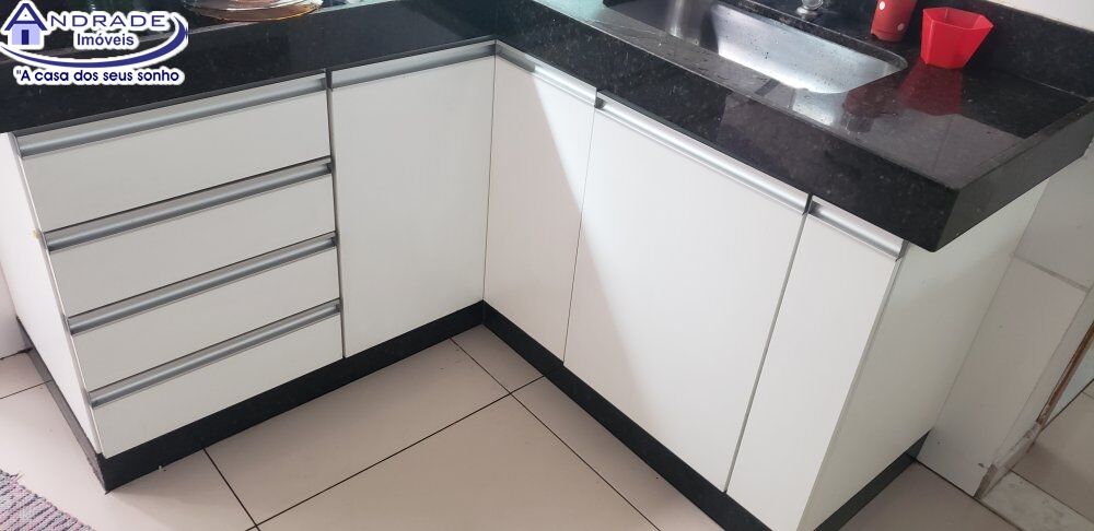 Casa à venda com 2 quartos, 110m² - Foto 5