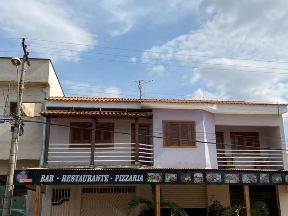 Casa, 3 quartos, 360 m² - Foto 2