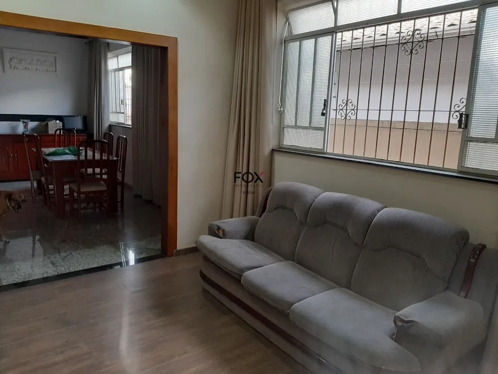 Casa, 3 quartos, 202 m² - Foto 2