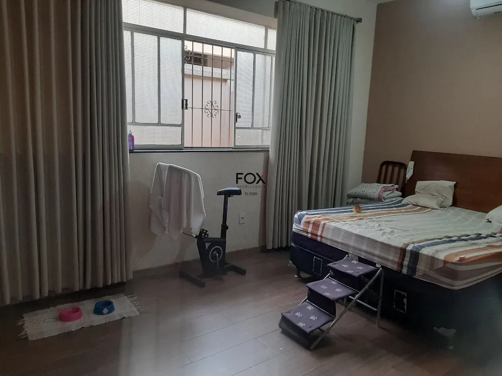 Casa, 3 quartos, 202 m² - Foto 4