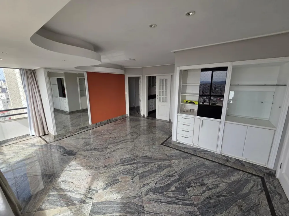 Apartamento, 3 quartos, 108 m² - Foto 1
