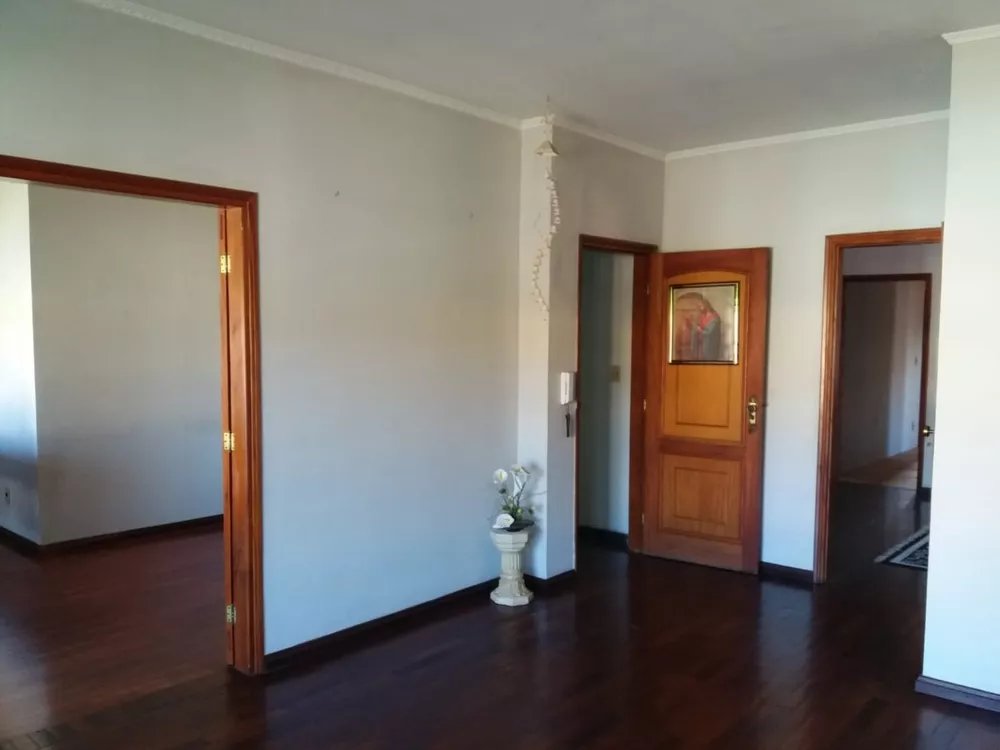 Casa à venda com 3 quartos, 170m² - Foto 7