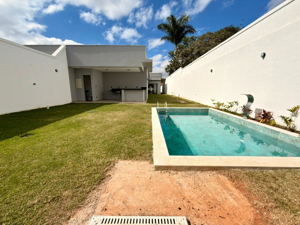 Casa, 4 quartos, 220 m² - Foto 3