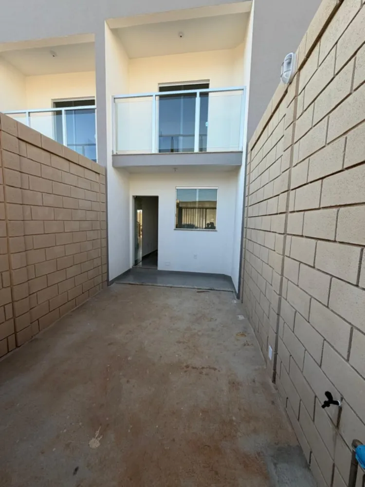 Casa, 2 quartos, 73 m² - Foto 1