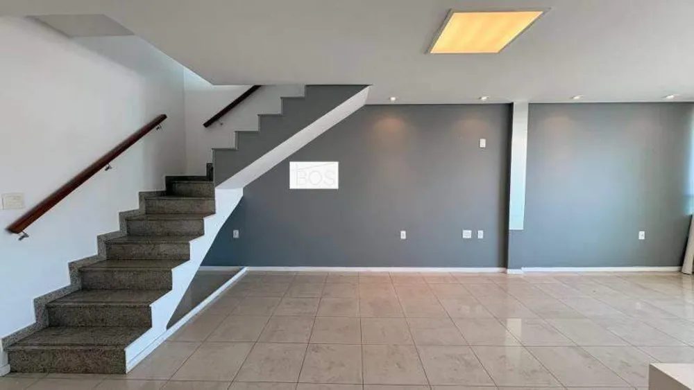 Cobertura, 3 quartos, 206 m² - Foto 6