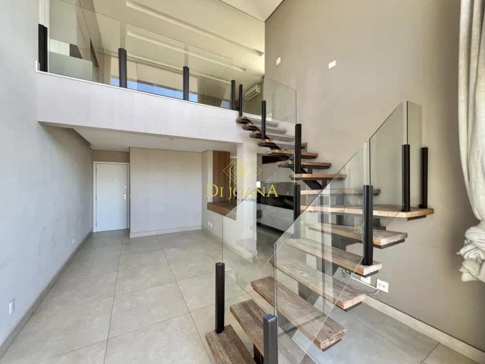 Cobertura, 3 quartos, 220 m² - Foto 3