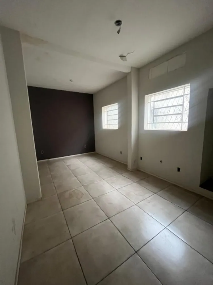 Casa, 4 quartos, 365 m² - Foto 4