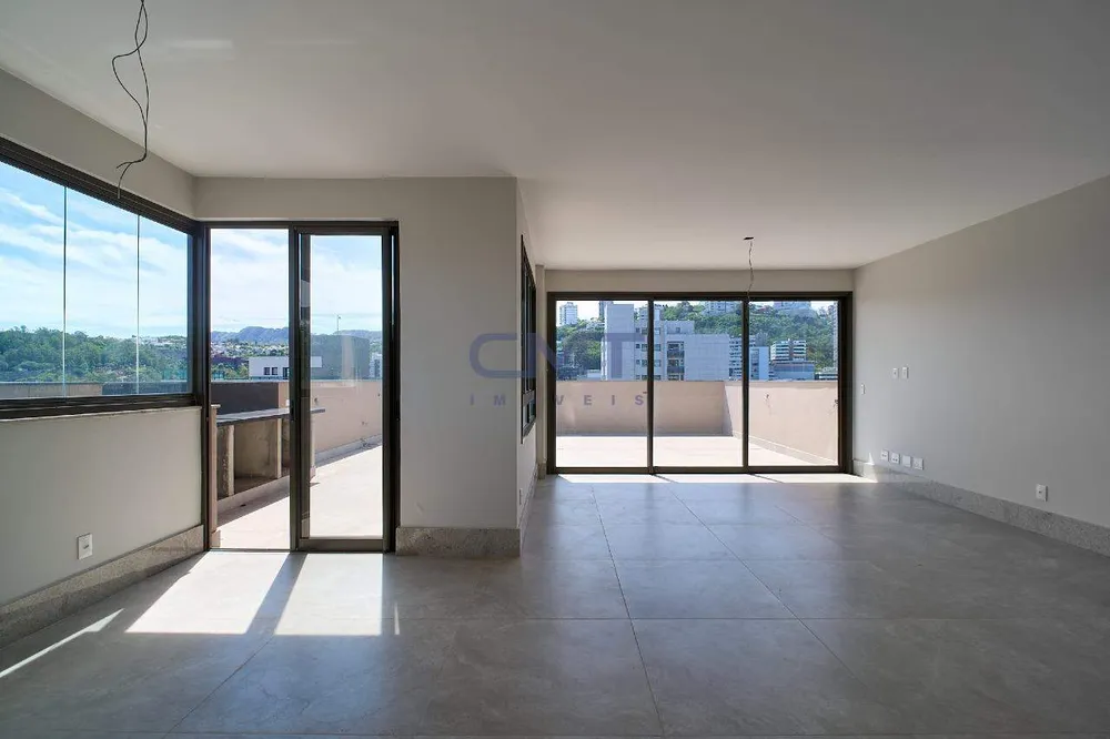 Apartamento, 4 quartos, 210 m² - Foto 1