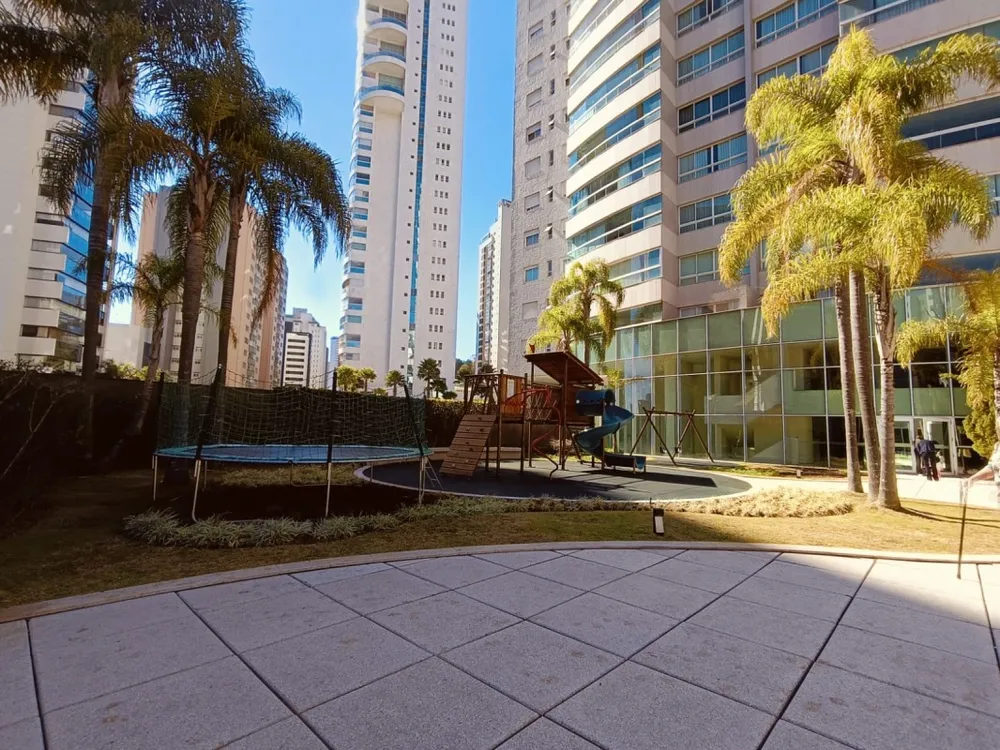 Apartamento, 4 quartos, 216 m² - Foto 2