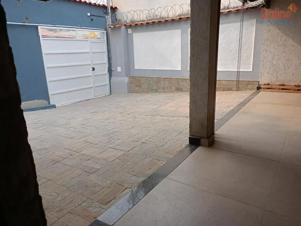 Casa à venda com 3 quartos, 360m² - Foto 7