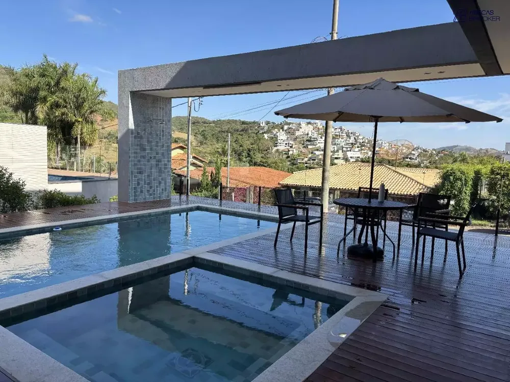 Casa, 6 quartos, 350 m² - Foto 1