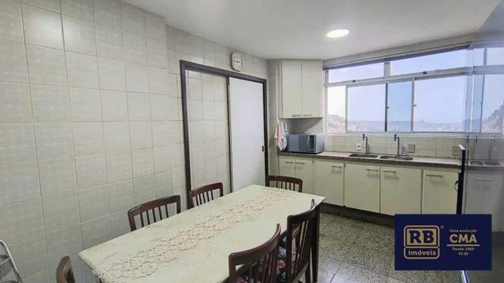 Apartamento à venda com 4 quartos, 200m² - Foto 15