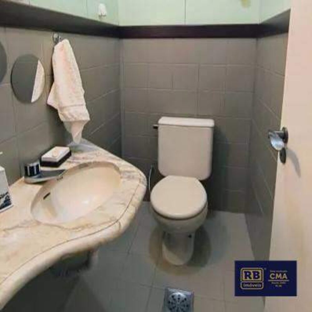 Apartamento à venda com 4 quartos, 200m² - Foto 17