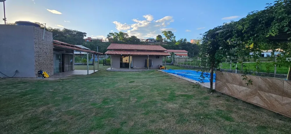 Sítio, 3 quartos, 1085 m² - Foto 2