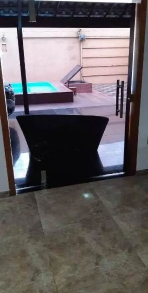 Casa, 3 quartos, 154 m² - Foto 3