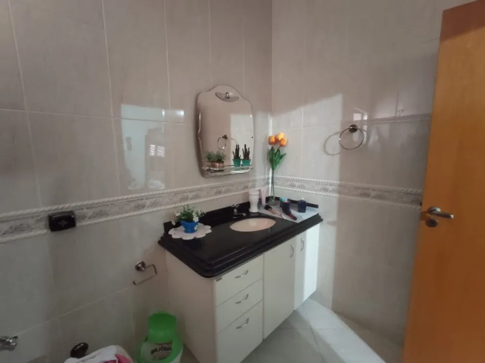 Casa, 3 quartos, 202 m² - Foto 9