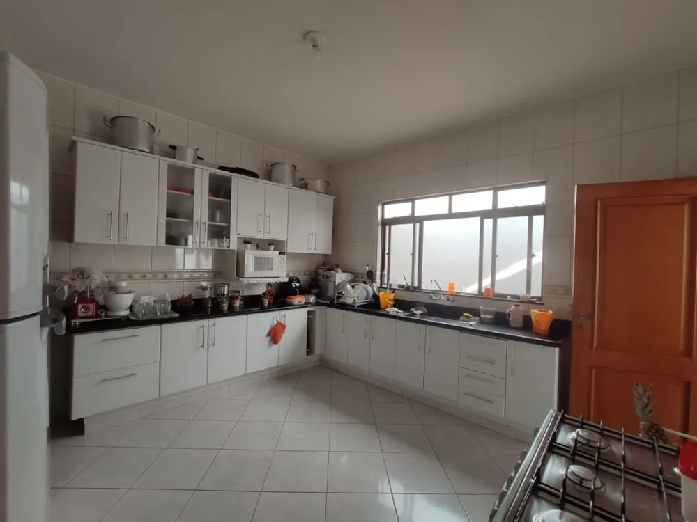 Casa, 3 quartos, 202 m² - Foto 7