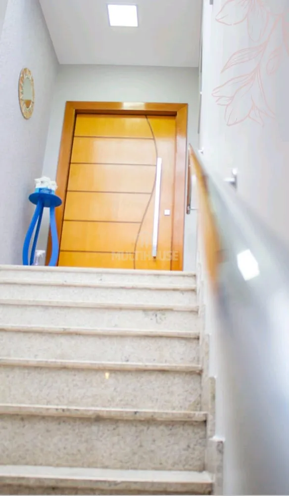 Casa, 3 quartos, 220 m² - Foto 4