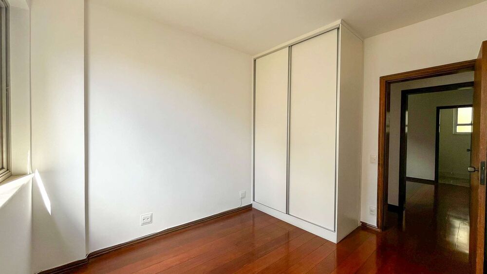Apartamento à venda com 4 quartos, 118m² - Foto 7