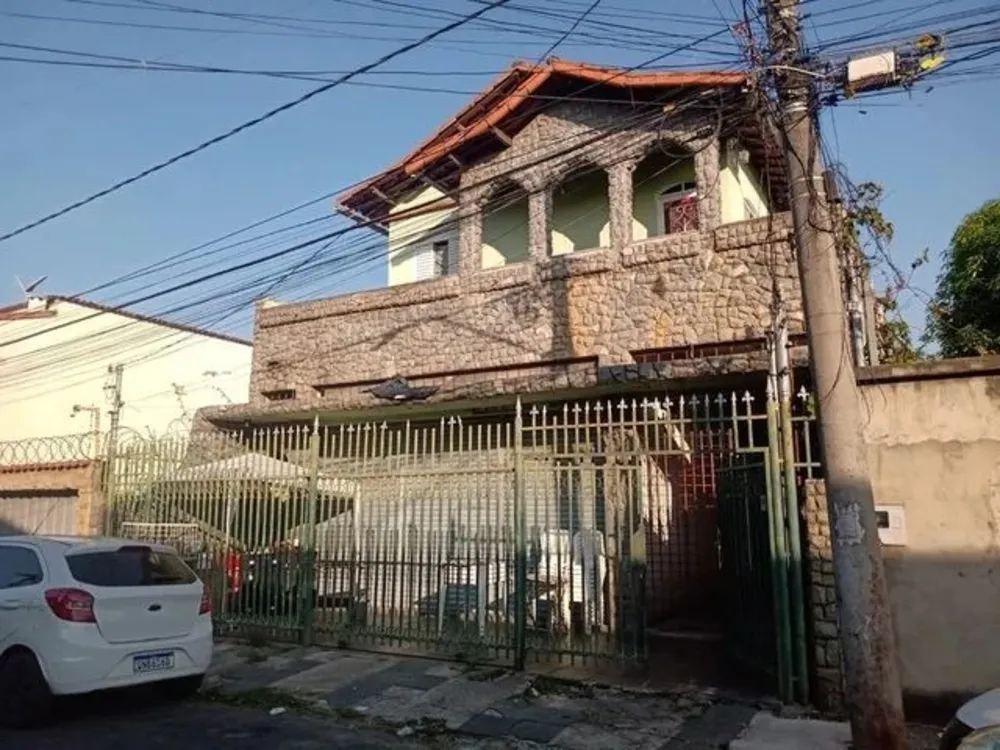 Casa, 3 quartos, 420 m² - Foto 1