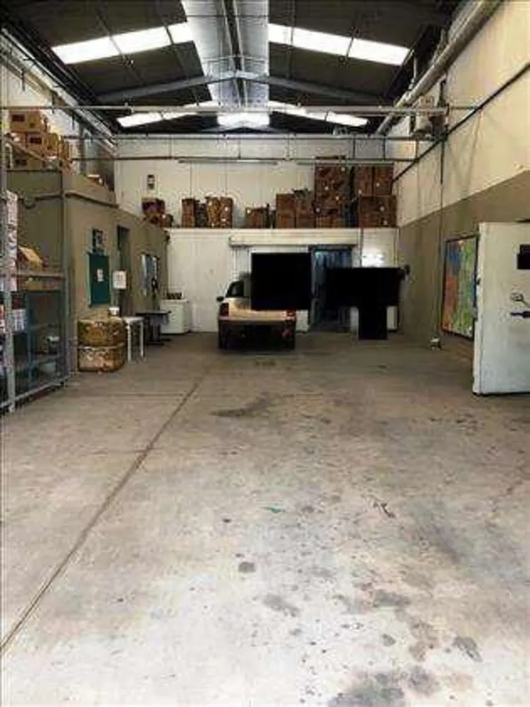 Depósito-Galpão, 1119 m² - Foto 1
