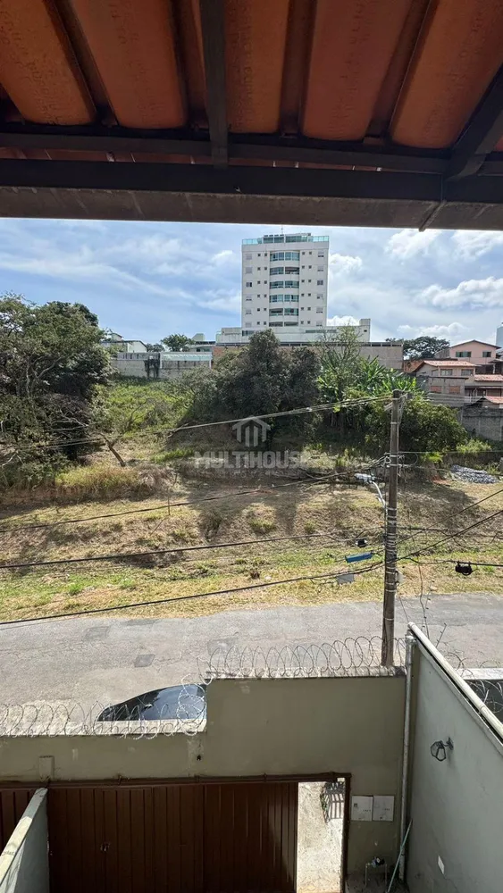 Casa, 4 quartos, 180 m² - Foto 2