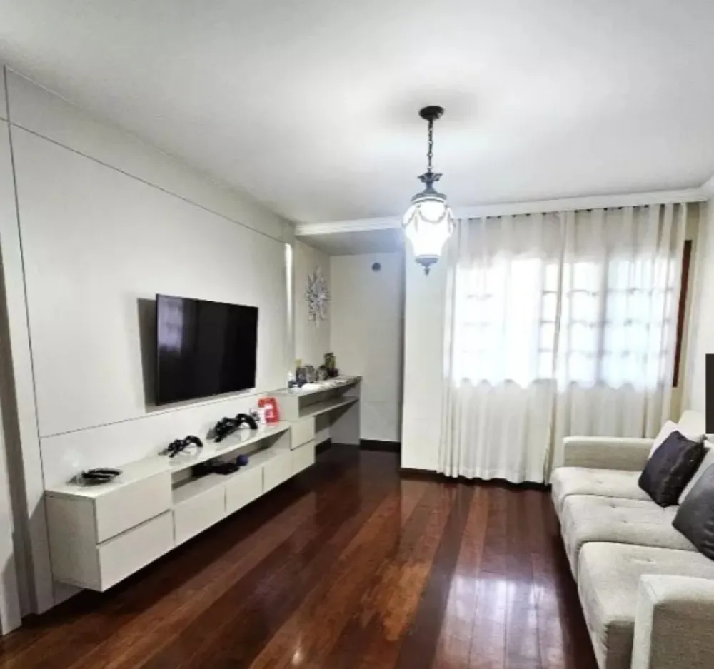 Casa, 4 quartos, 211 m² - Foto 1