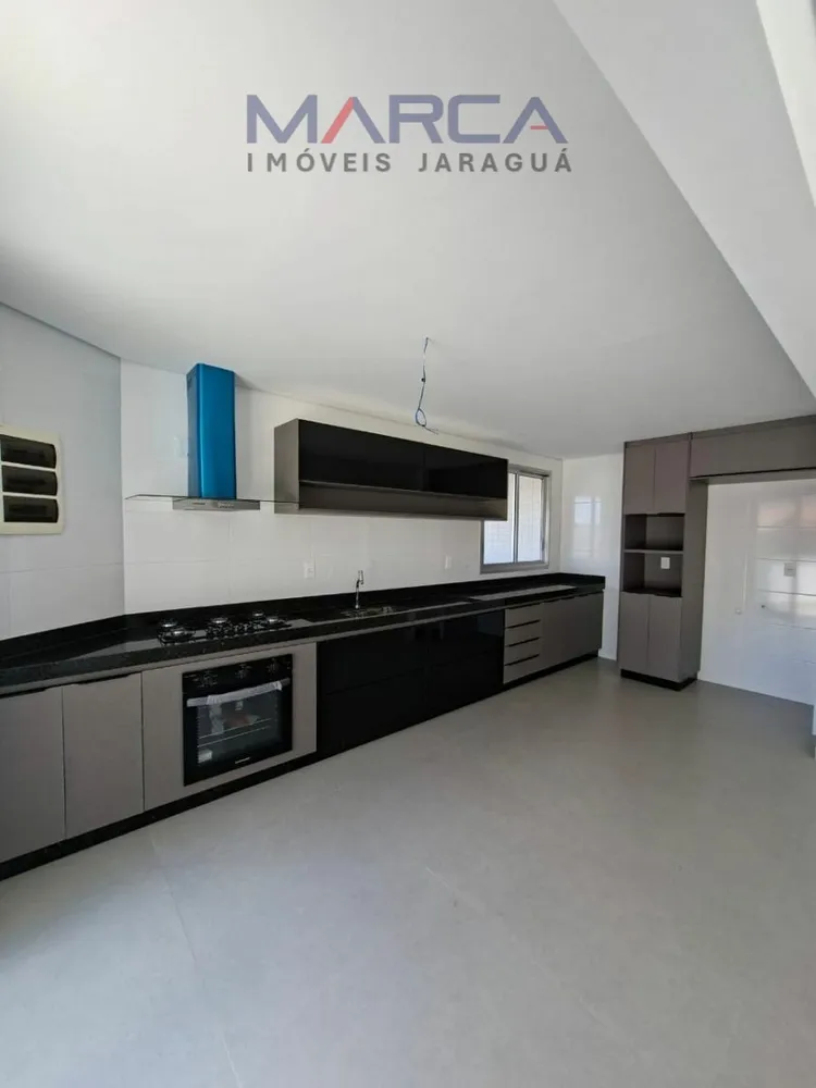 Apartamento, 3 quartos, 221 m² - Foto 2
