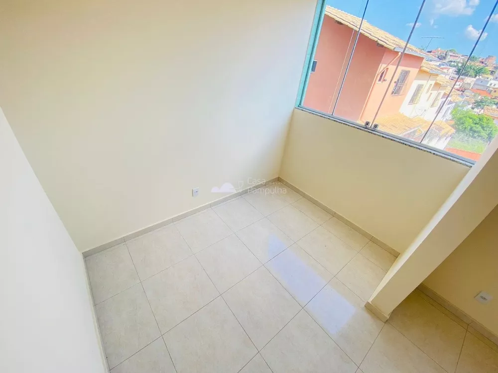 Apartamento à venda com 3 quartos, 100m² - Foto 2