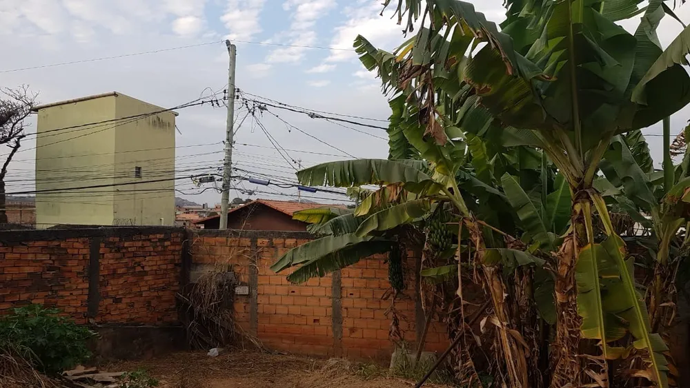 Casa, 2 quartos, 360 m² - Foto 2