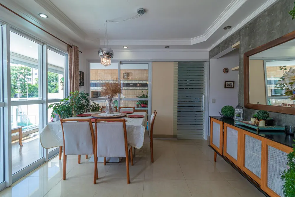 Apartamento, 3 quartos, 245 m² - Foto 14