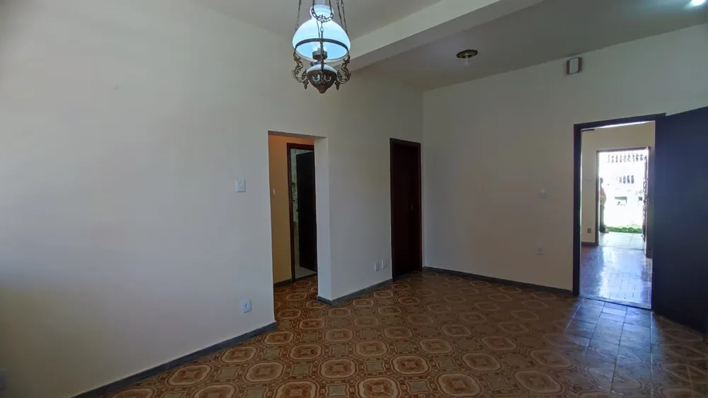 Casa, 6 quartos, 240 m² - Foto 7
