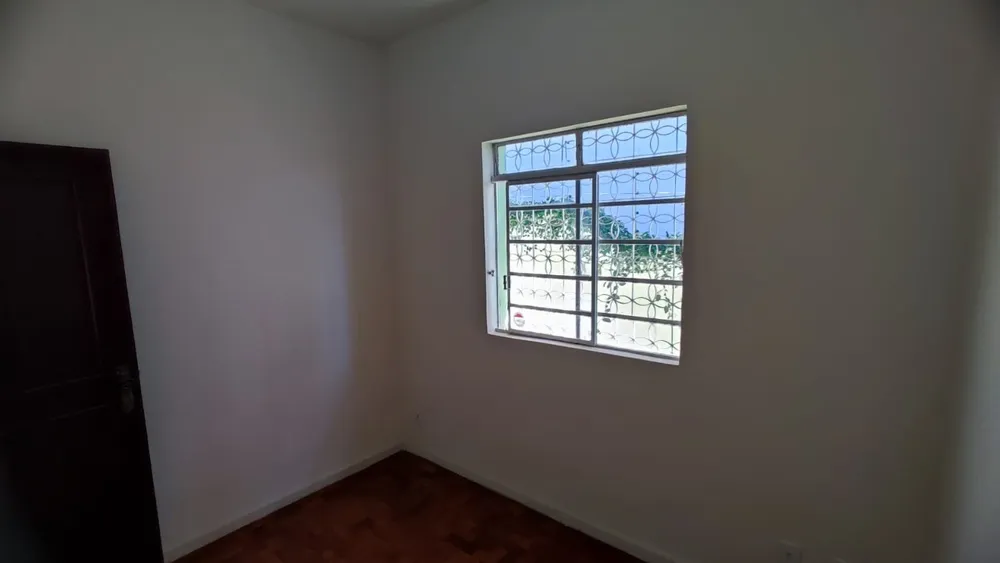 Casa, 6 quartos, 240 m² - Foto 6