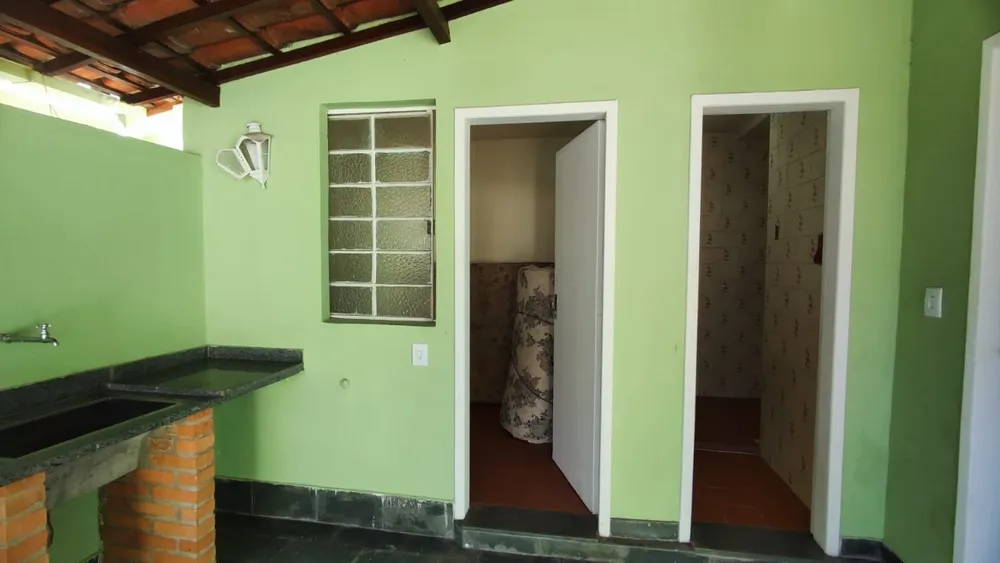 Casa, 6 quartos, 240 m² - Foto 17