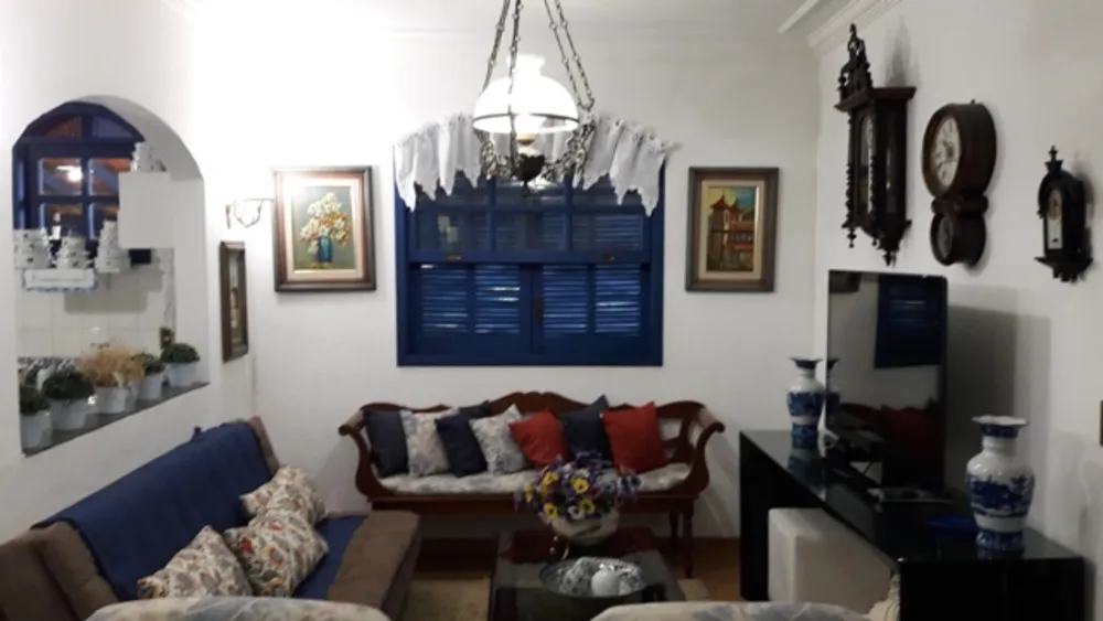 Casa, 3 quartos, 227 m² - Foto 1
