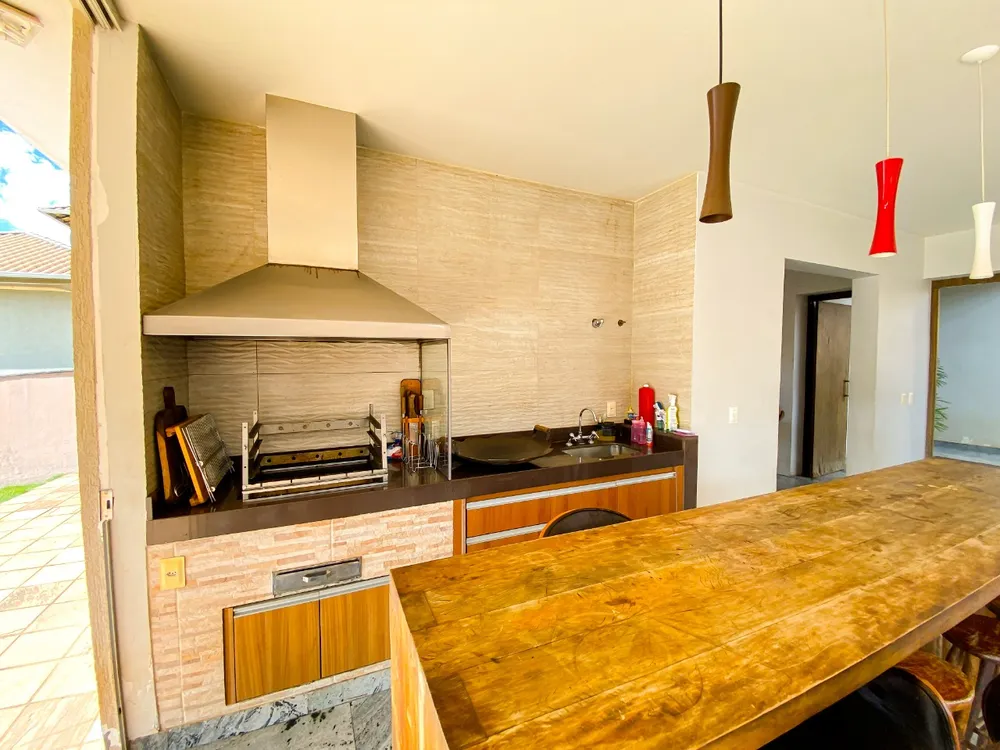 Casa, 5 quartos, 300 m² - Foto 3