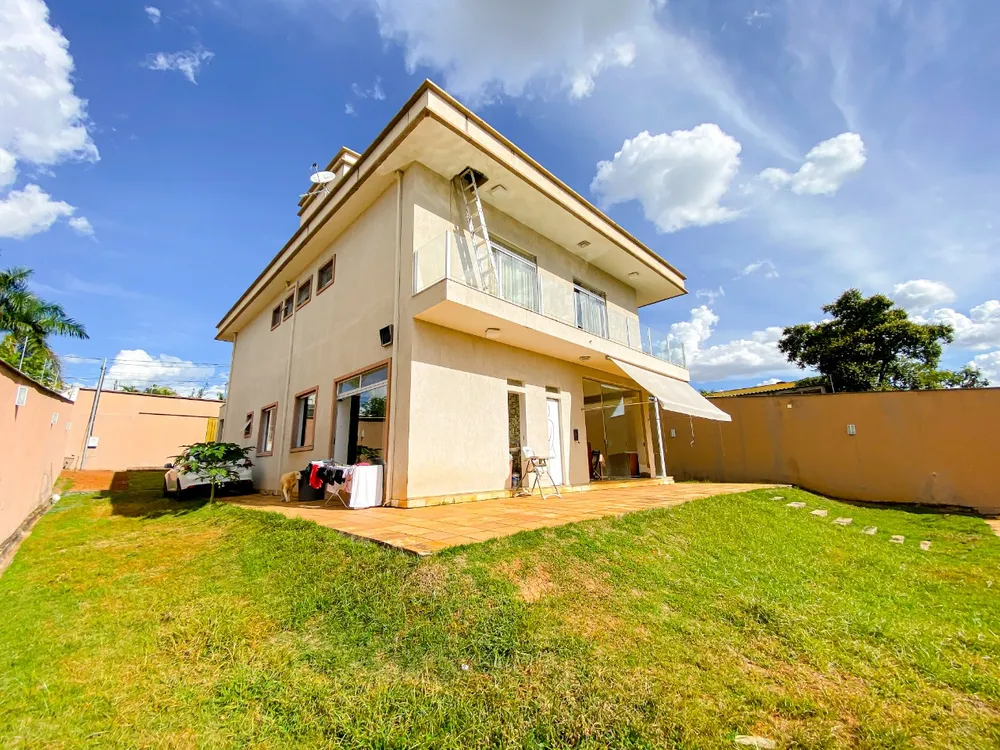 Casa, 5 quartos, 300 m² - Foto 2