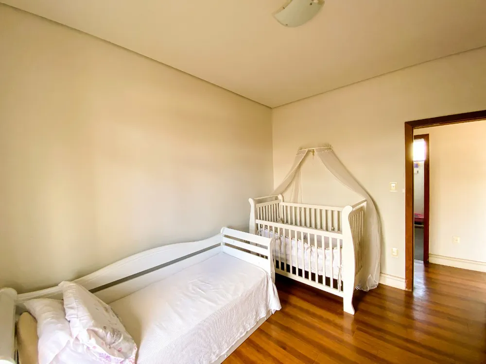 Casa, 5 quartos, 300 m² - Foto 16