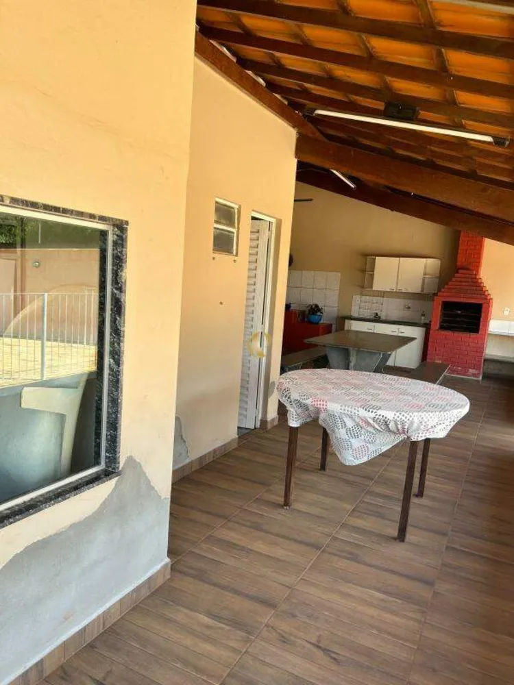 Chácara, 3 quartos, 891 m² - Foto 8