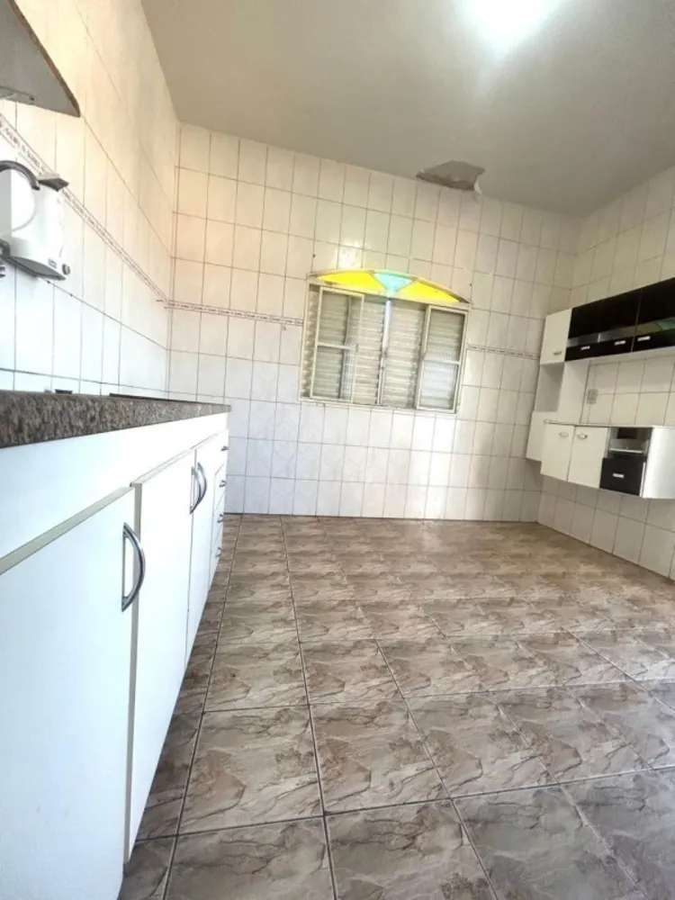Casa, 4 quartos, 360 m² - Foto 6