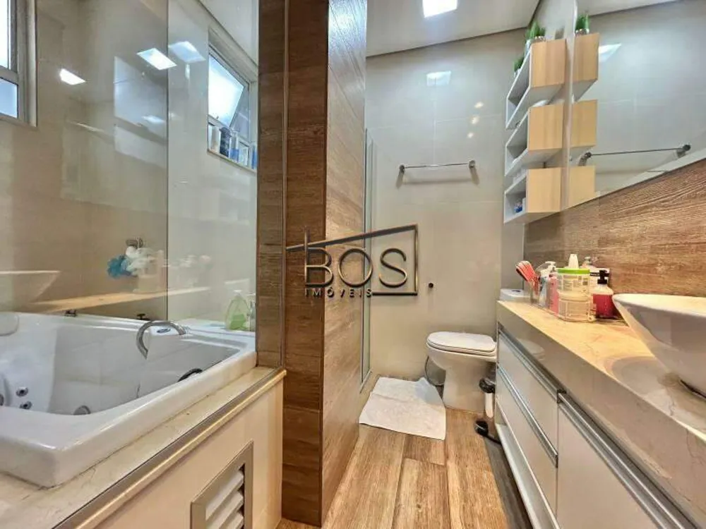 Cobertura, 3 quartos, 200 m² - Foto 4