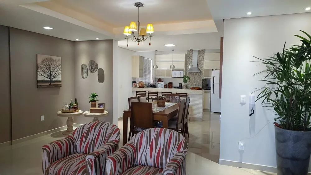 Apartamento, 3 quartos, 185 m² - Foto 2