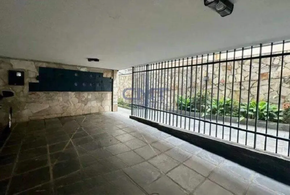 Apartamento, 3 quartos, 100 m² - Foto 2