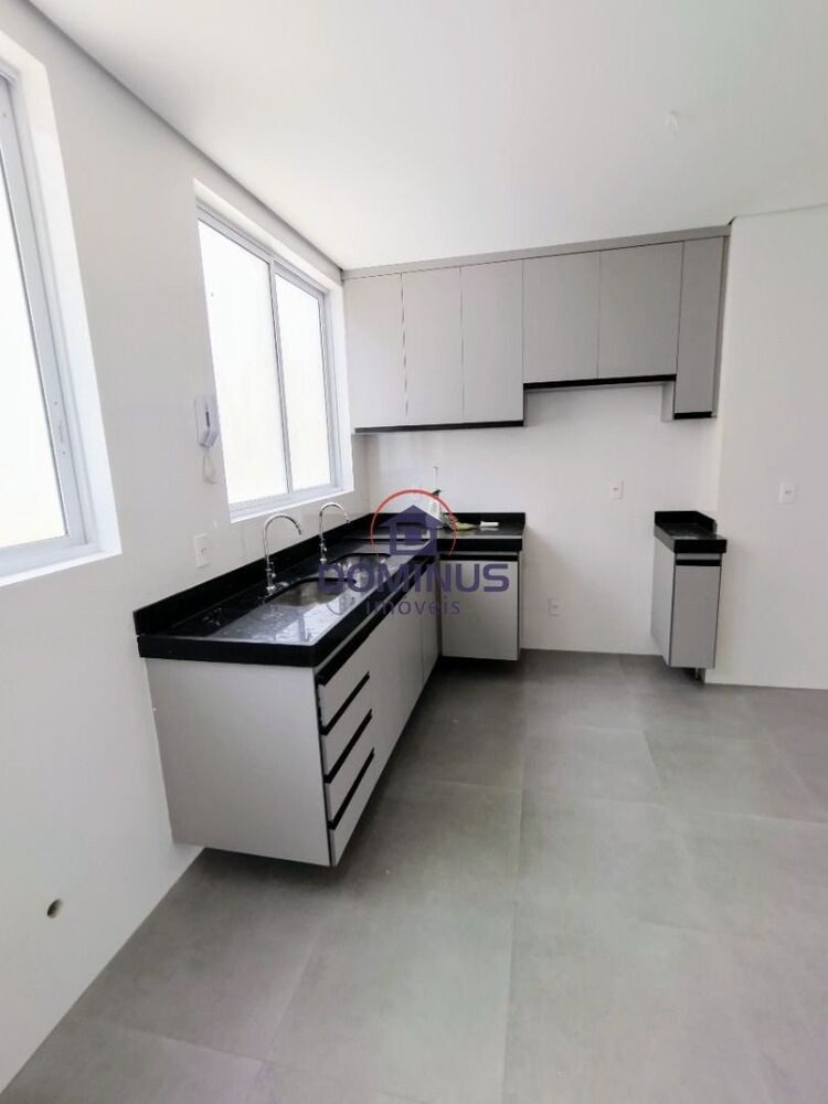 Apartamento à venda com 4 quartos, 115m² - Foto 2