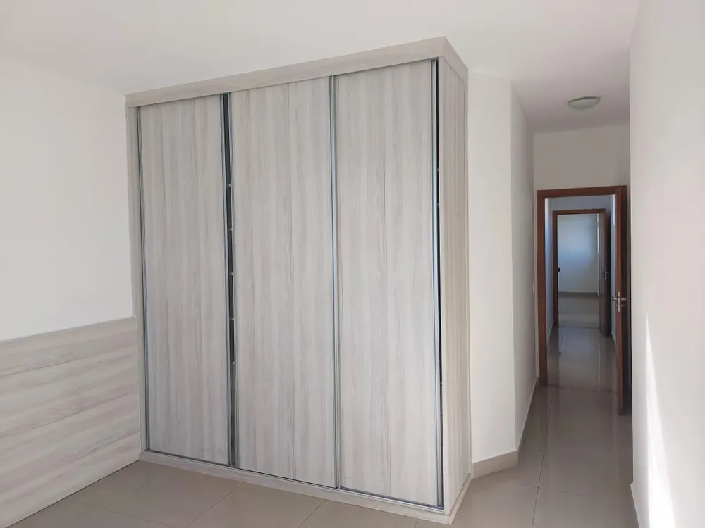 Apartamento, 3 quartos, 130 m² - Foto 2