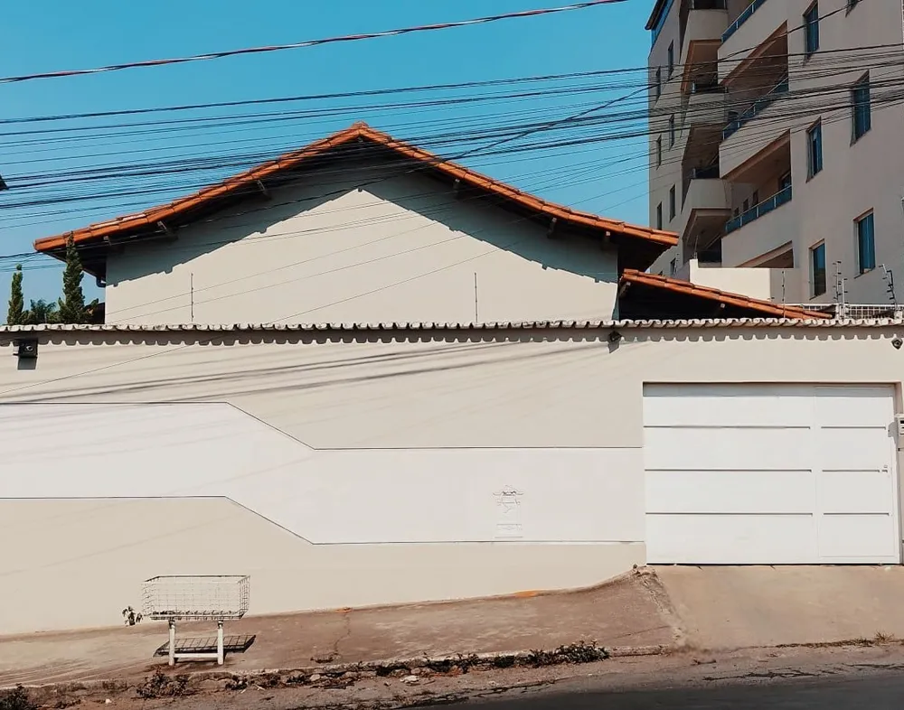 Casa, 3 quartos, 480 m² - Foto 1