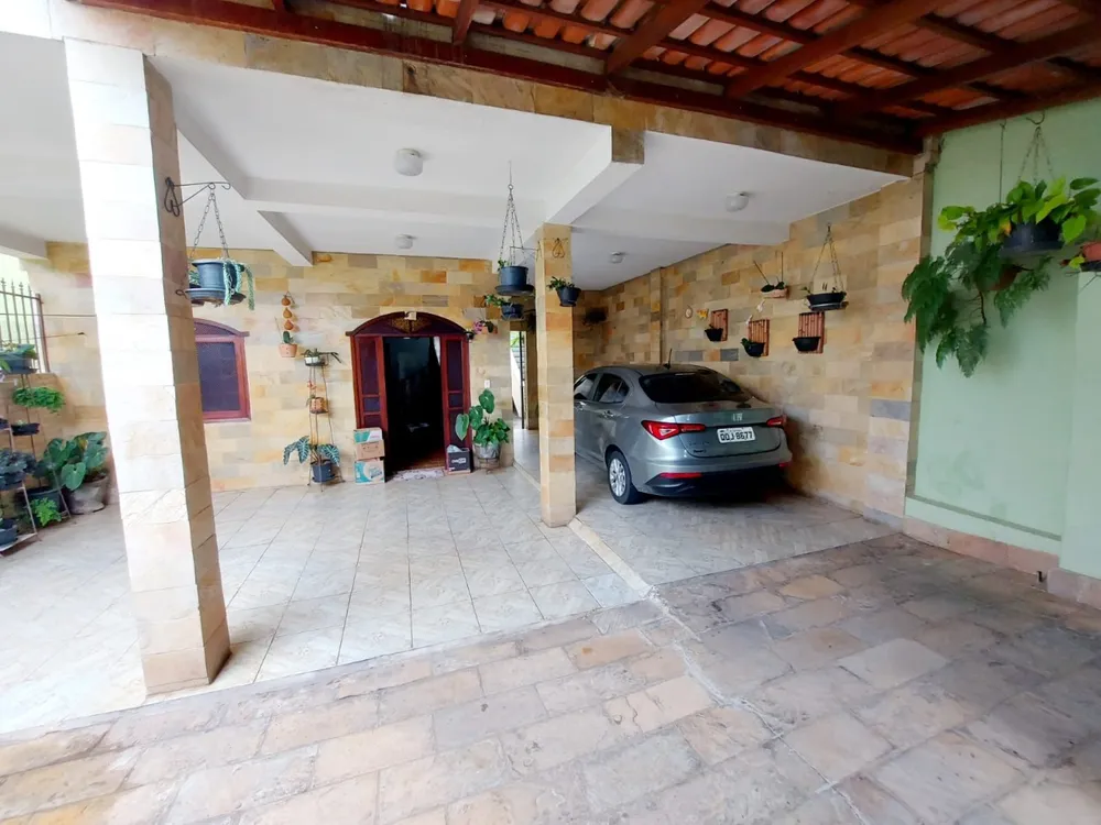 Casa, 4 quartos, 264 m² - Foto 1