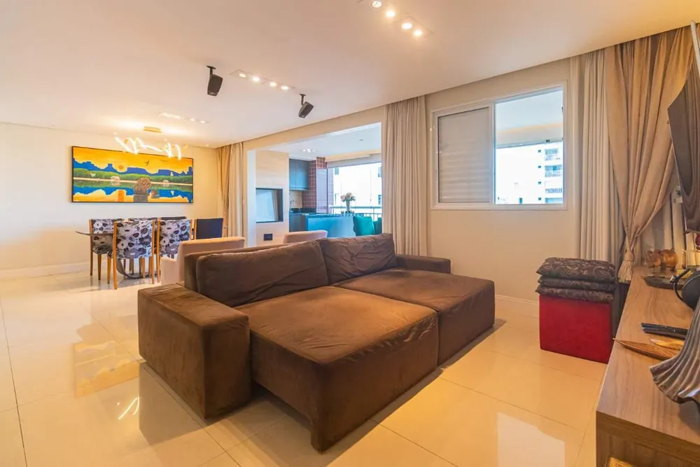 Apartamento, 3 quartos, 227 m² - Foto 1