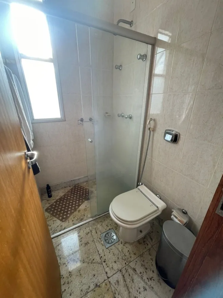 Cobertura, 3 quartos, 240 m² - Foto 2
